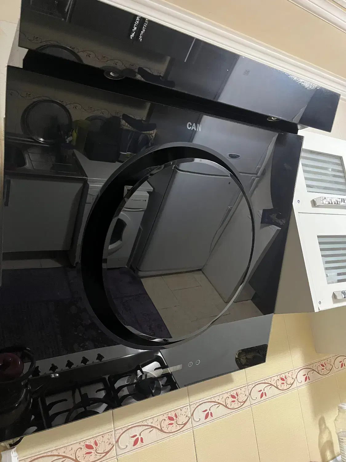 هود کن|هود|تبریز, |دیوار