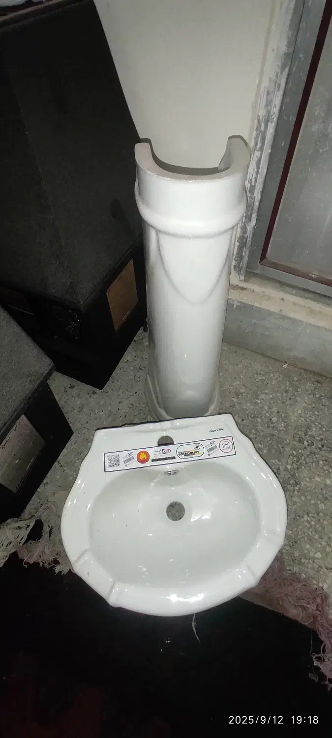 روشویی نو|لوازم سرویس بهداشتی|تربت‌حیدریه, حسنی بالا|دیوار