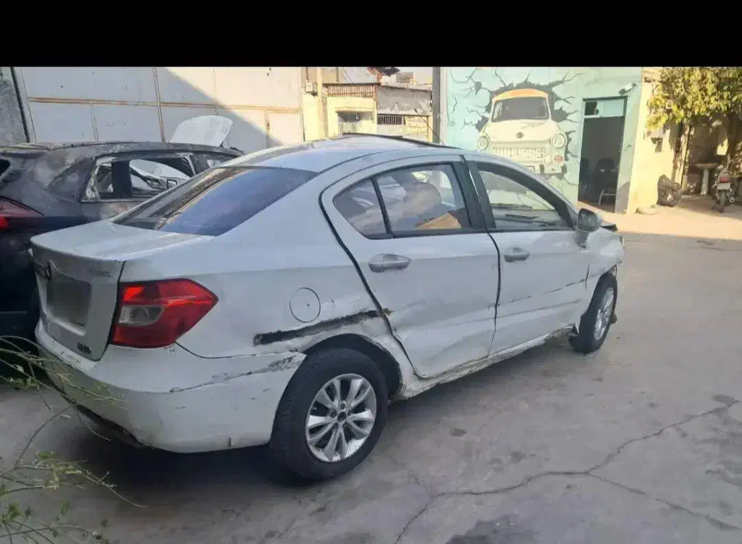 تصادفی برلیانس 96 .H230. AT.|خودرو سواری و وانت|شیراز, محمدیه|دیوار