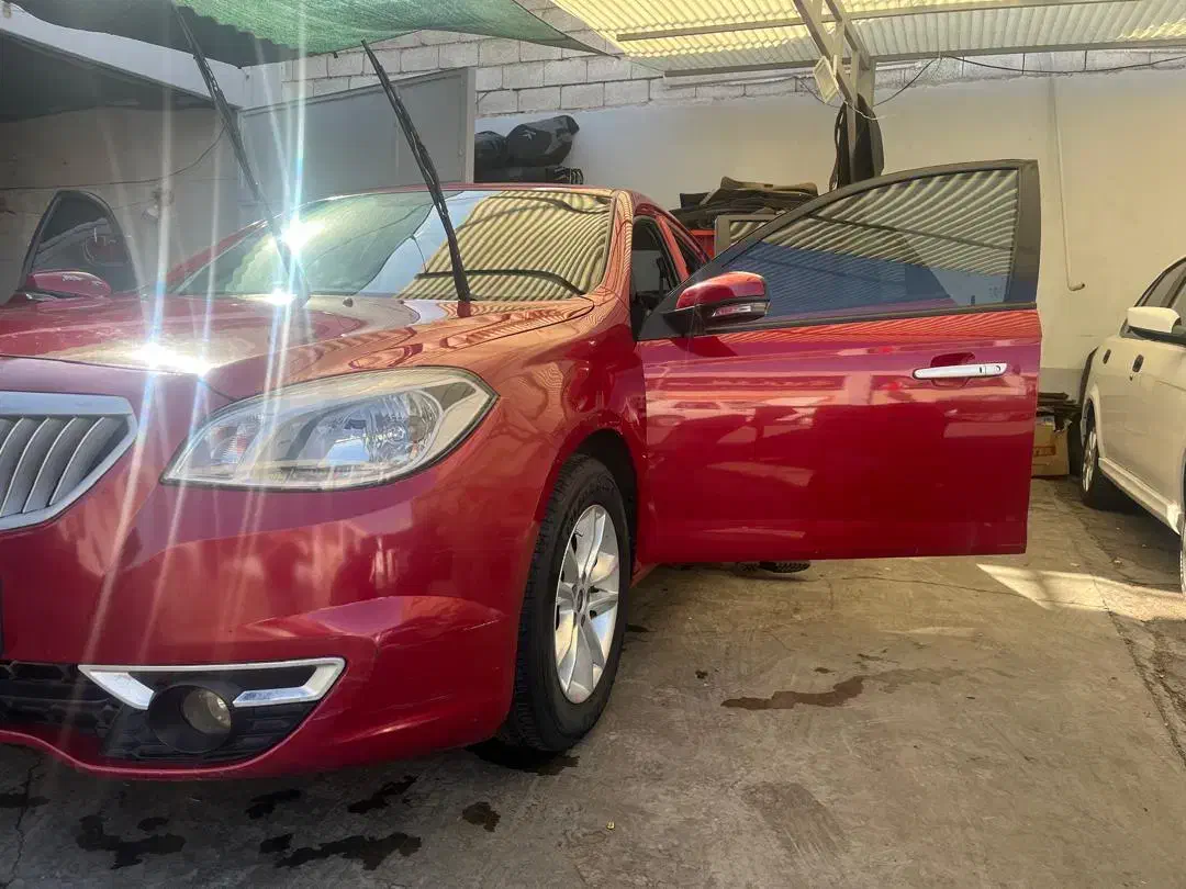 برلیانس 330اتومات مدل96|خودرو سواری و وانت|شاهینشهر, شهرک صنعتی|دیوار