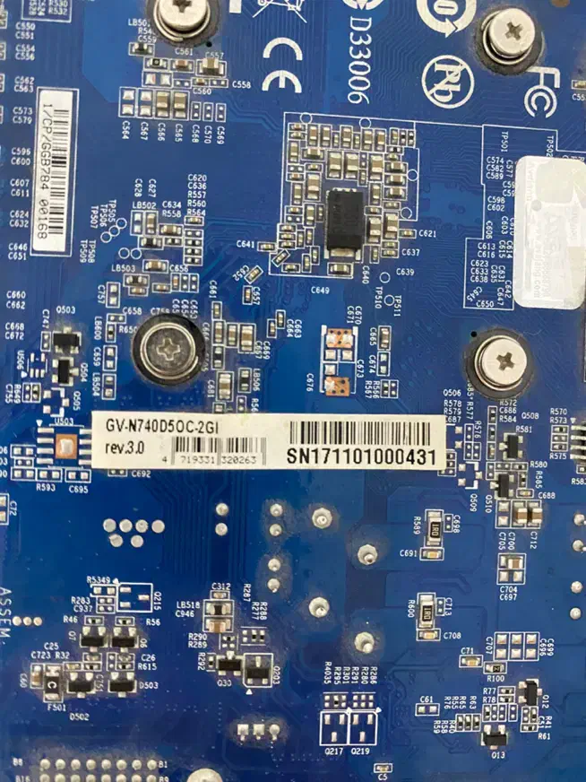 گرافیک گیگابایت ۲گیگ/ رم ۴ ddr3|قطعات و لوازم جانبی رایانه|مشهد, ادیب نیشابوری (شهرک غرب)|دیوار