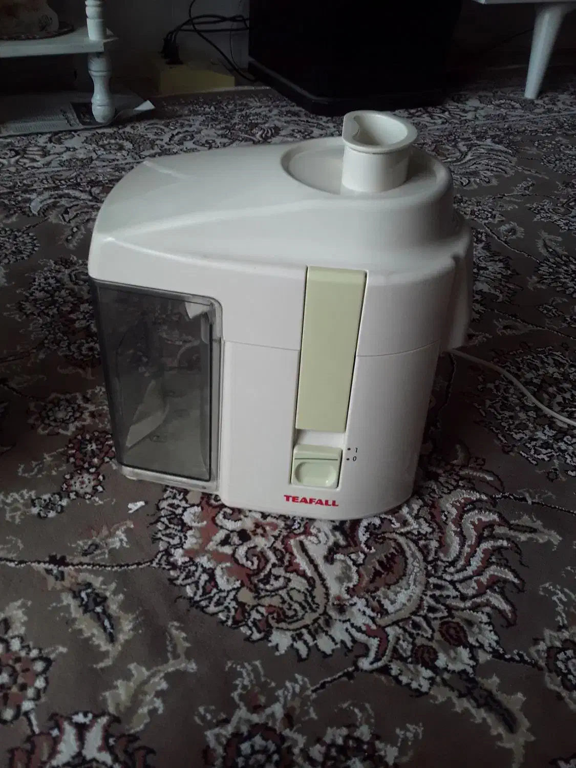 ابمیوه گیری نو مناسب جهزیه|آبمیوهگیر و آبمرکباتگیر|کاشان, شهرک خاتم الانبیا (مسکن ملی کاشان)|دیوار