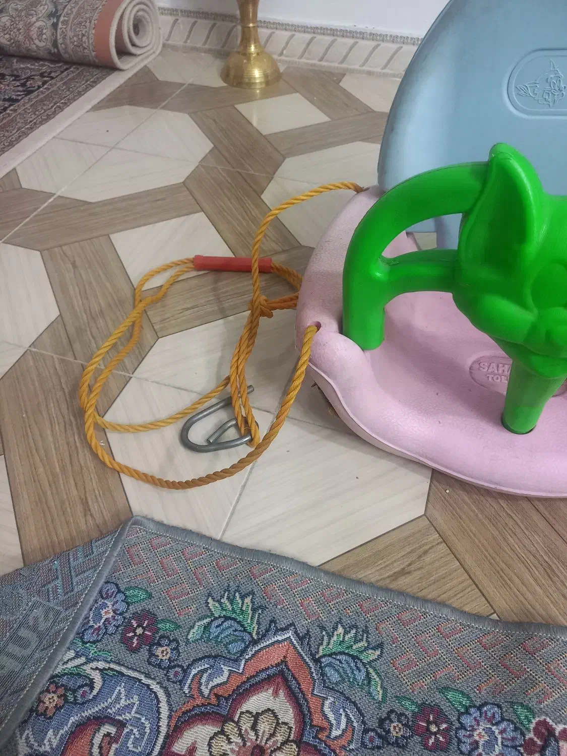 تاب کودک و میله بارفیکس۷۰۰|اسباب‌بازی بچه|بروجرد, |دیوار