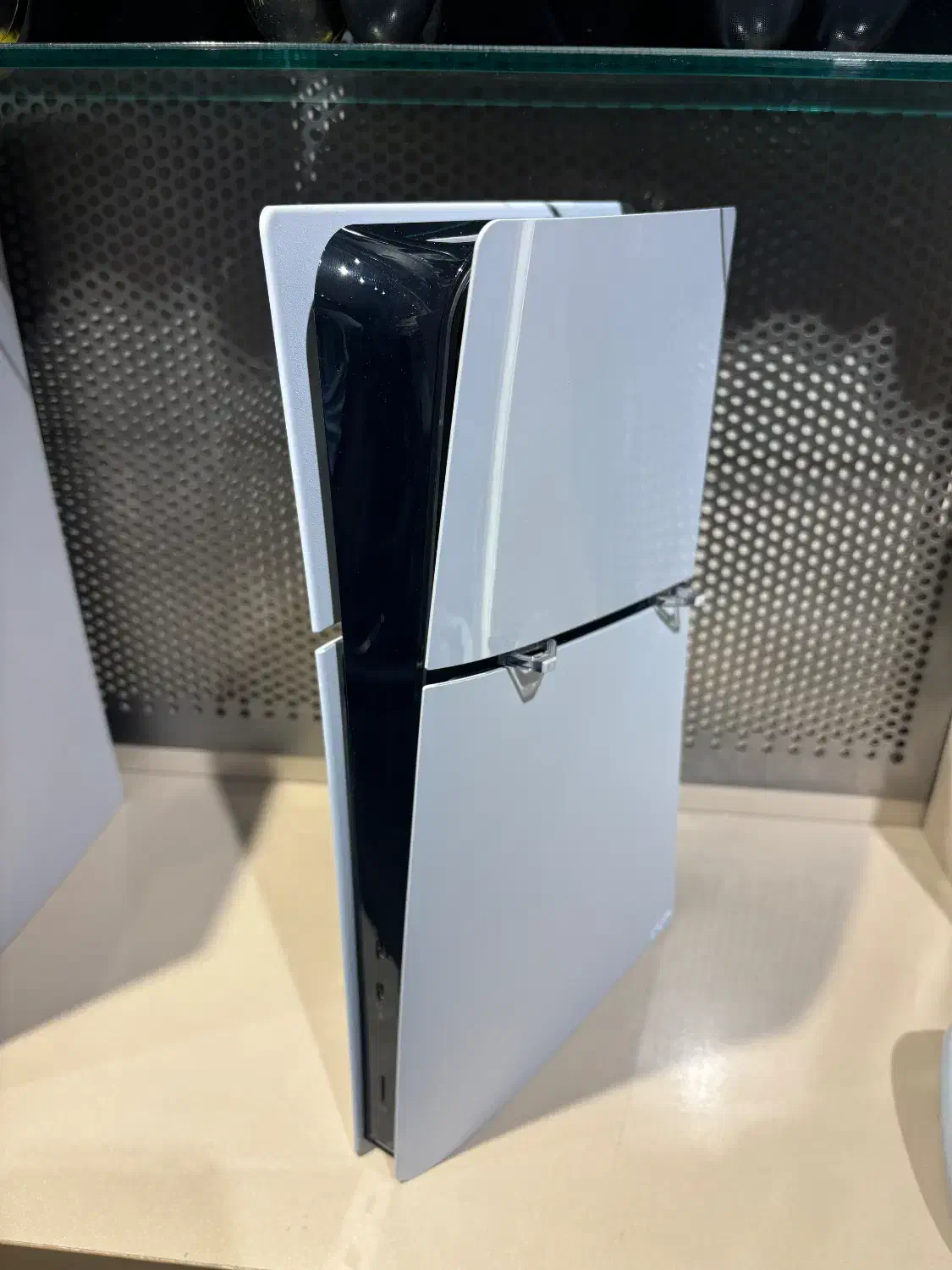 Ps5 اسلیم اروپا|کنسول، بازی ویدئویی و آنلاین|مشهد, هفت تیر (آب و برق)|دیوار