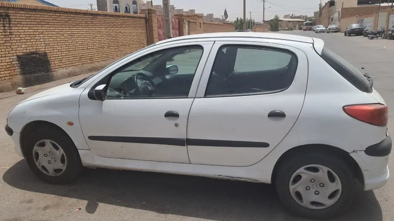 206 تیپ 2|خودرو سواری و وانت|یزد, |دیوار