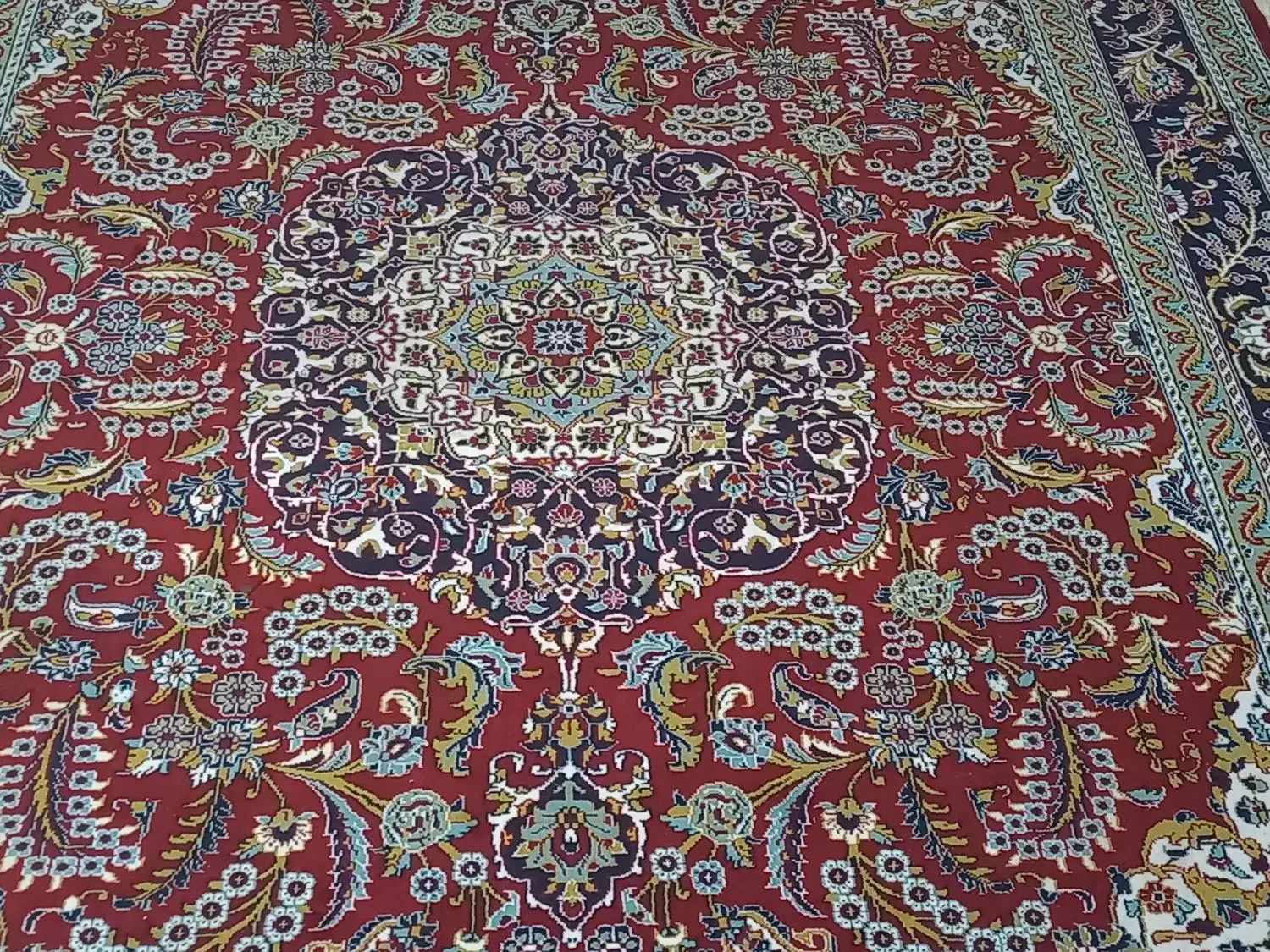 فرش ۹ متری  نقش قالب قرمز ۷۰۰ شانه پرز بلند|فرش|تهران, نارمک جنوبی|دیوار