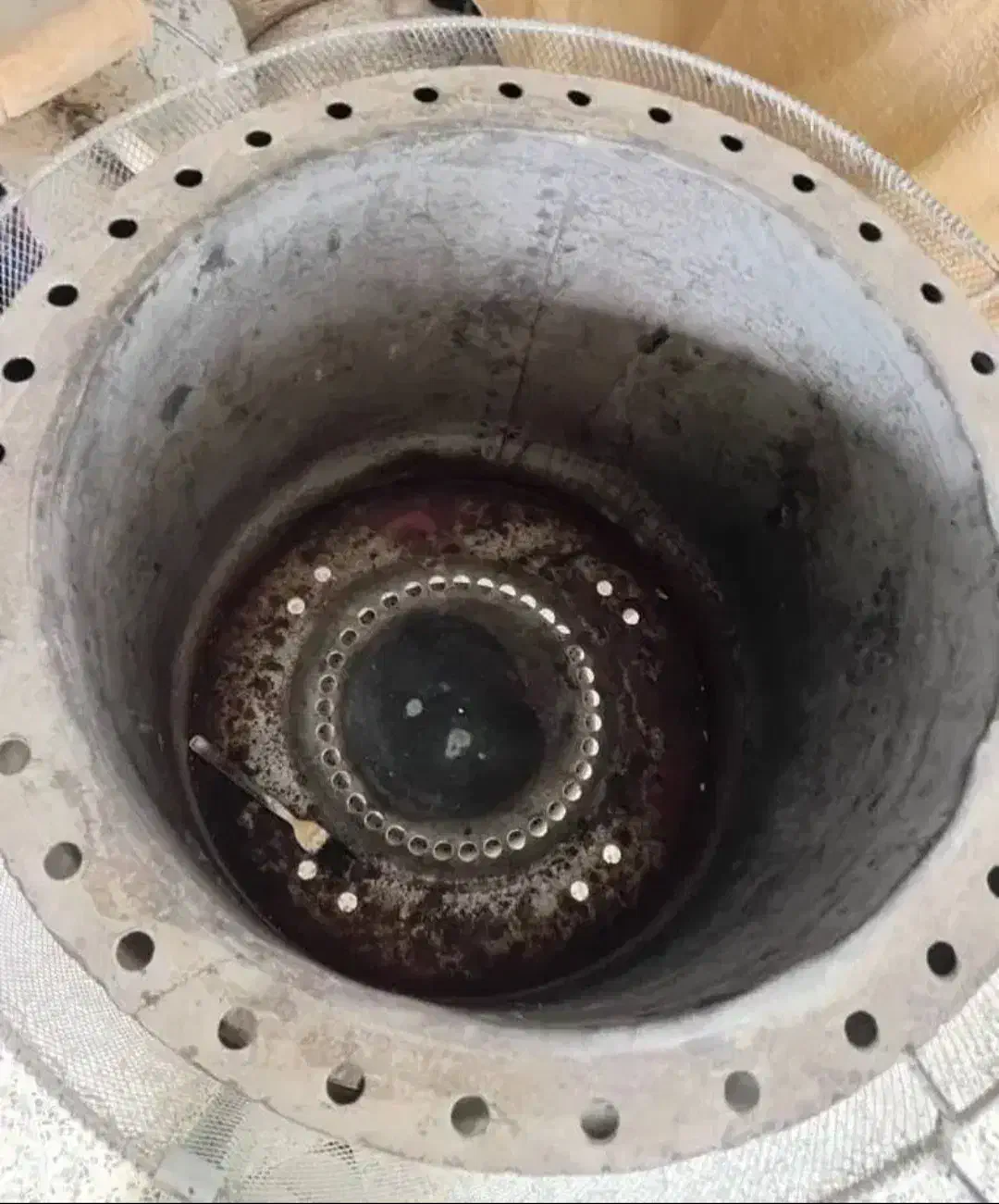 تنور گازی گرد.۲۹۰۰۰۰۰تومان.۴نون بزرگ میگیره|اجاق گاز و لوازم برقی پختوپز|دزفول, |دیوار