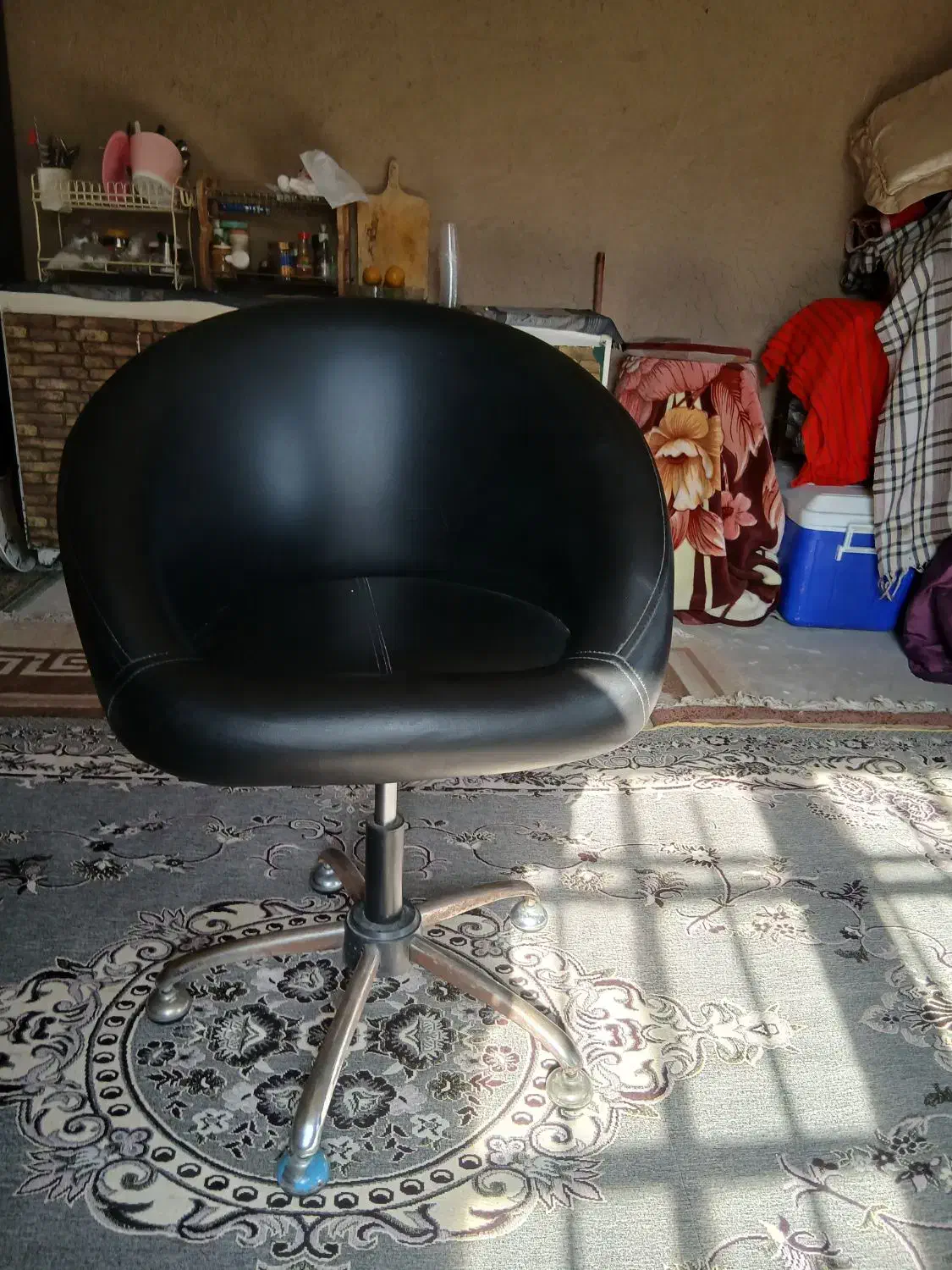 صندلی جَک دار|دفتر کار|گرگان, |دیوار