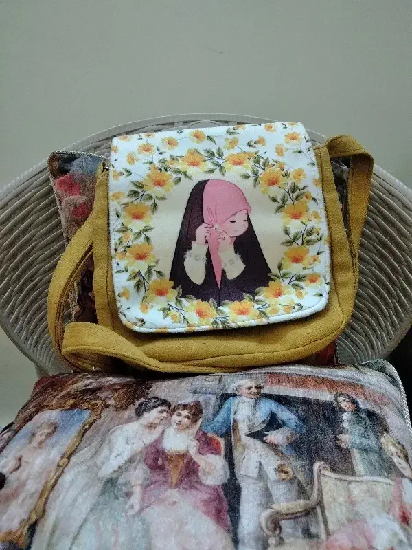 کیف|کیف، کفش، کمربند|ابهر, |دیوار