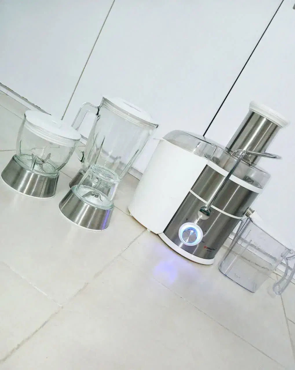 آبمیوه گیری حرفه ای|آبمیوه‌گیر و آب‌مرکبات‌گیر|بابل, |دیوار