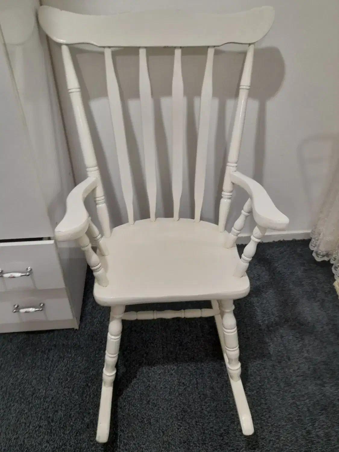 صندلی راک سفید|مبلمان خانگی و میز عسلی|بوشهر, |دیوار