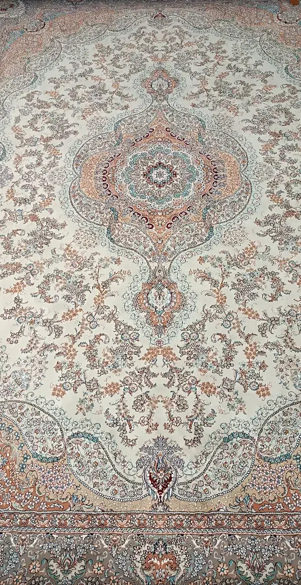 فرش 9متری|فرش|قم, شاه سید علی|دیوار