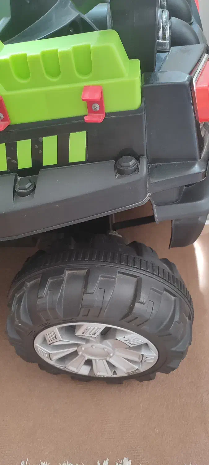 ماشین شارژی|اسباب‌بازی بچه|شهرکرد, |دیوار