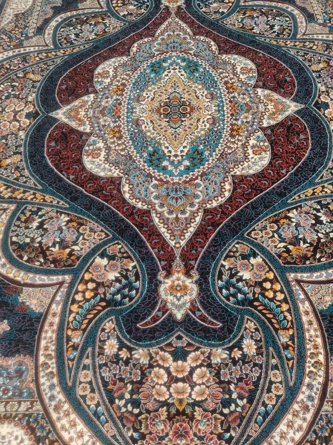 فرش 12متری پاتریس|فرش|نهاوند, |دیوار