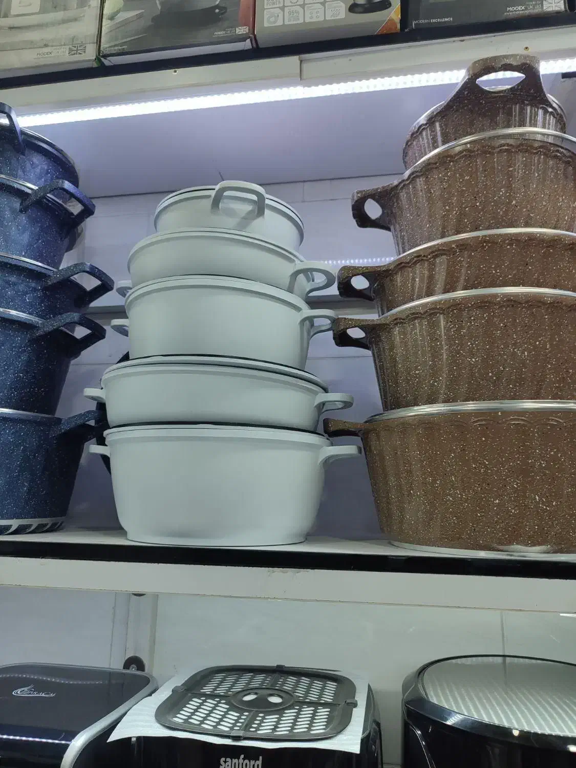 نیازمند خانم فعال در لوازم خانگی|استخدام بازاریابی و فروش|امیدیه, |دیوار