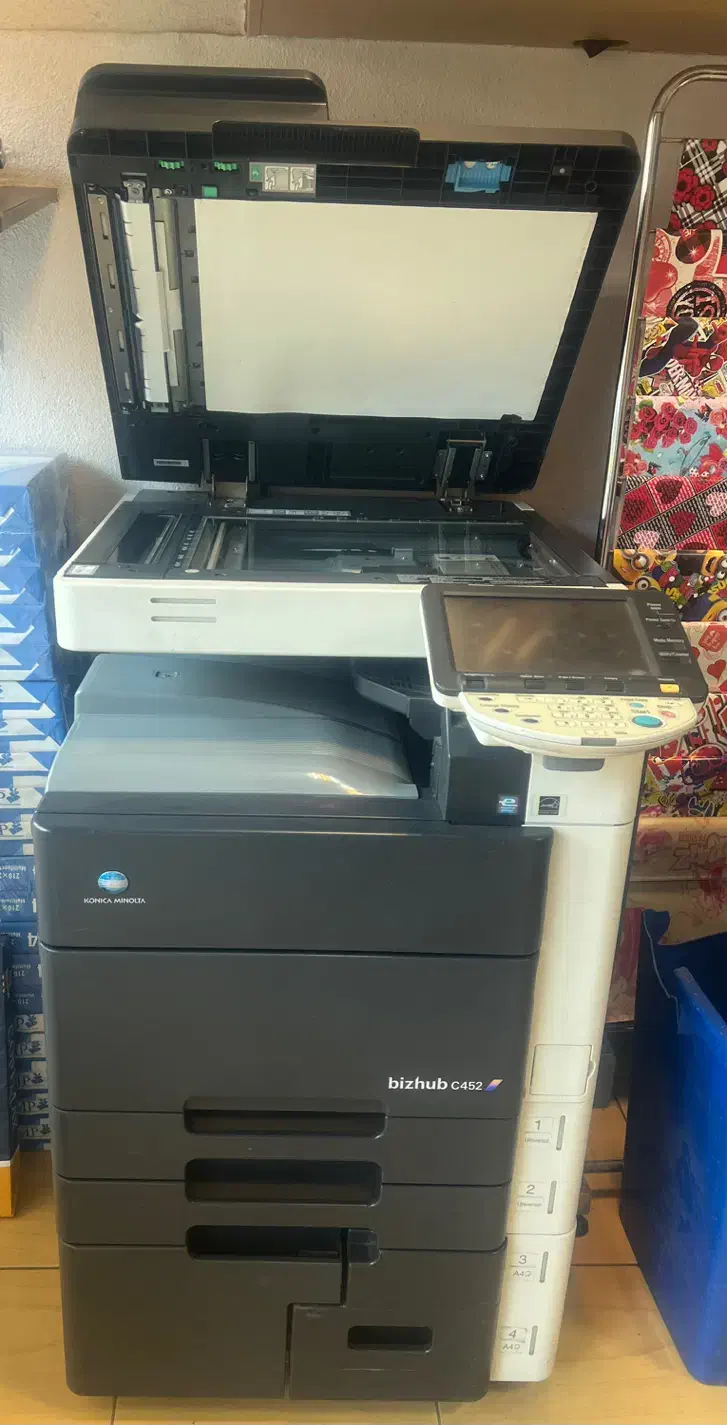 دستگاه چاپ رنگی کونیکا|پرینتر، اسکنر، کپی، فکس|قزوین, |دیوار