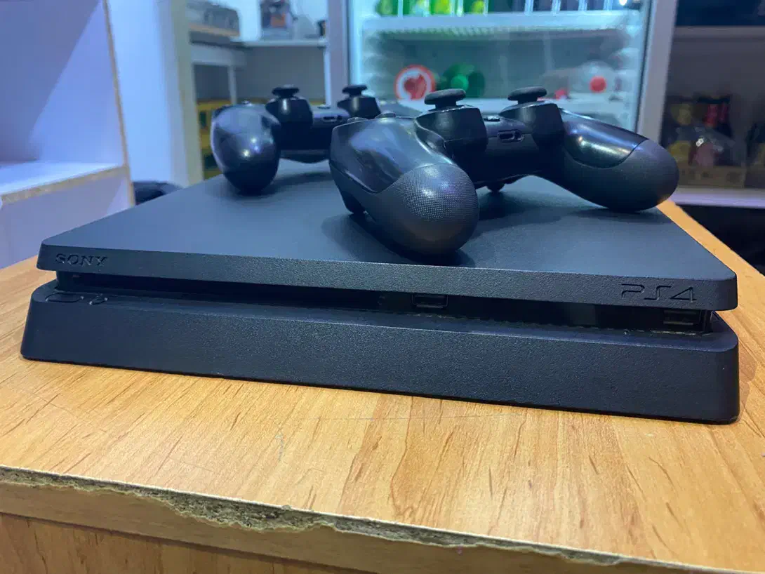 Ps4 slim 500g کپی خور فلش ورژن ۹|کنسول، بازی ویدئویی و آنلاین|قم, زنبیل آباد|دیوار