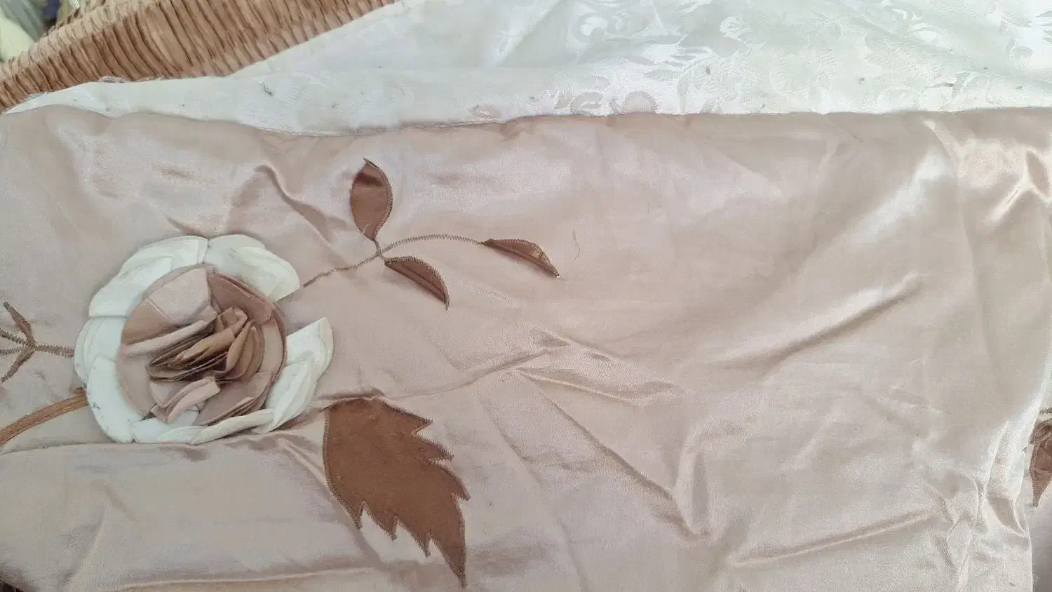 3 سرویس روتختی 2 نفره و روبالشی و کوسن ها|سرویس روتختی|نوشهر, |دیوار