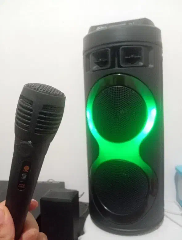 اسپیکر اورجینال. با گوشی معاوضه میکنم|سیستم صوتی خانگی|ماهدشت, |دیوار