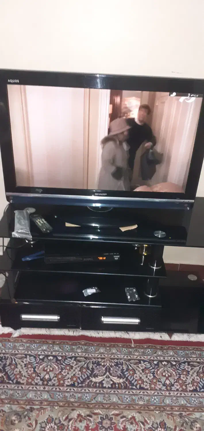 تلویزیون۳۲|تلویزیون و پروژکتور|تهران, دروازه شمیران|دیوار