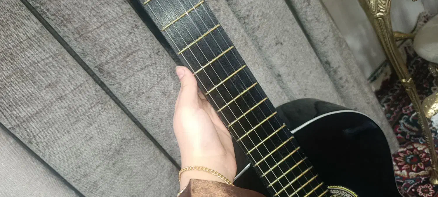 گیتار|گیتار، بیس، امپلیفایر|همدان, |دیوار