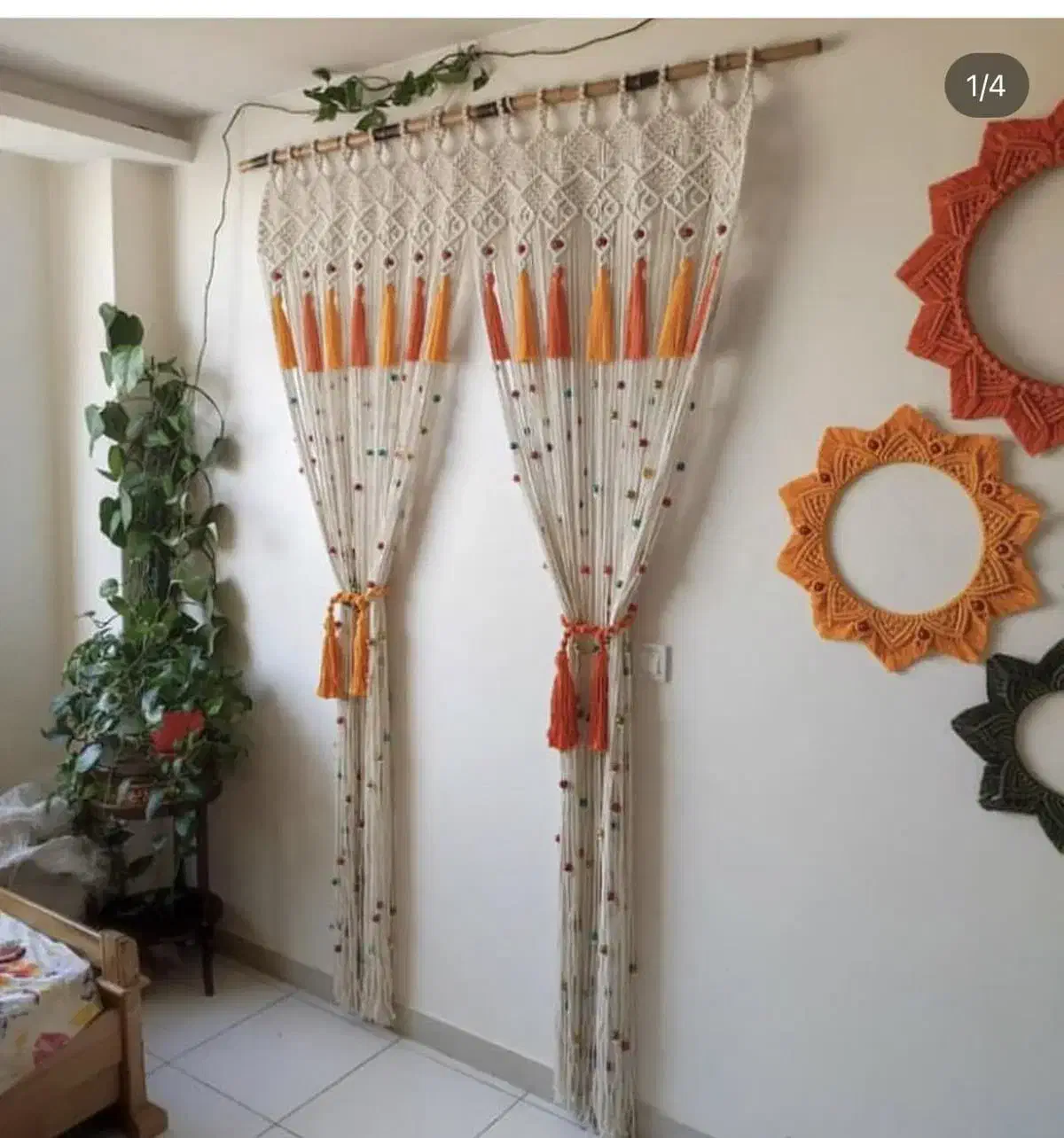 بافت انواع محصولات مکرومه بافی|صنایع دستی و سایر لوازم تزئینی|گنبد کاووس, |دیوار