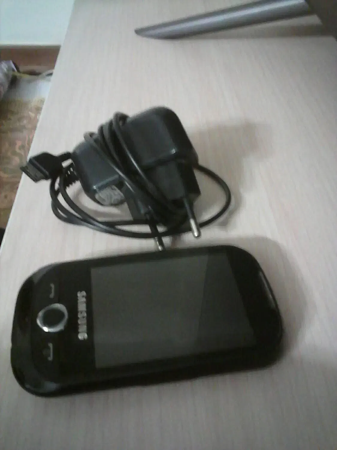 فروش کوشی   ساده  و سالم  با شارژر|موبایل|چهاردانگه (تهران), |دیوار