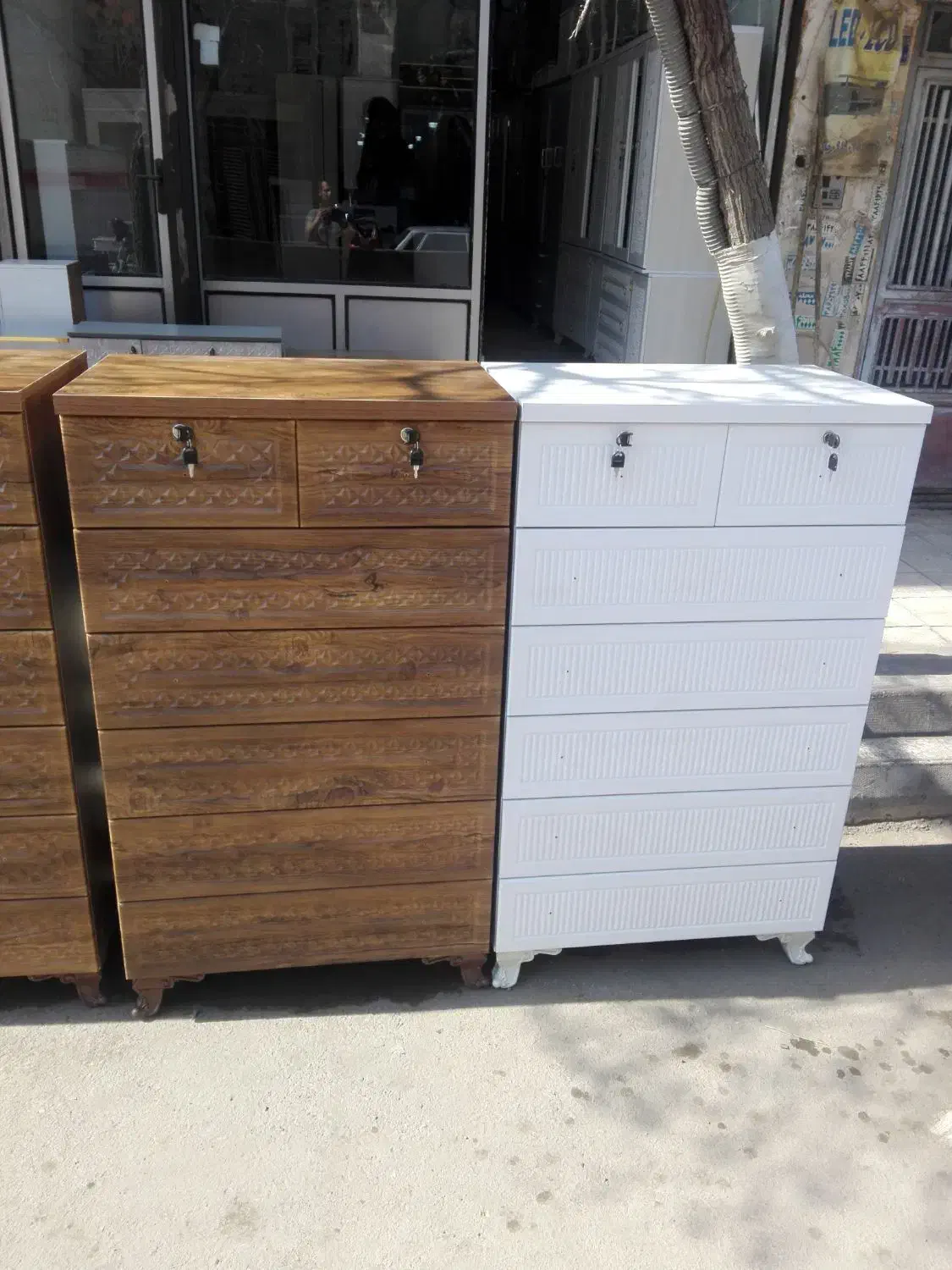 کمد دراور|جاکفشی، کمد، دراور|ساوه, |دیوار