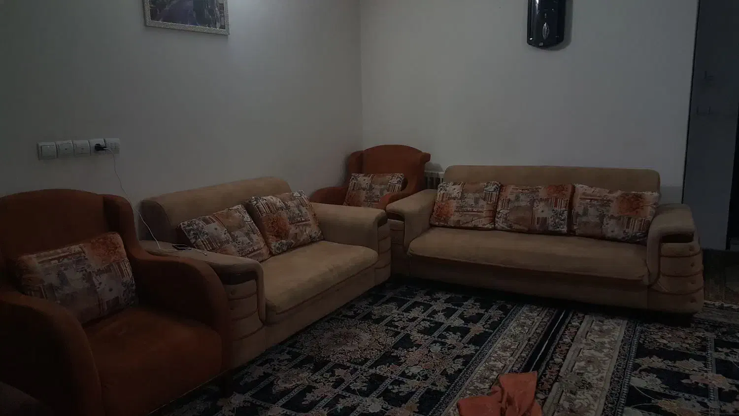 مبل راحتی و شیک ۷ نفره سالم|مبلمان خانگی و میز عسلی|مشهد, الهیه|دیوار