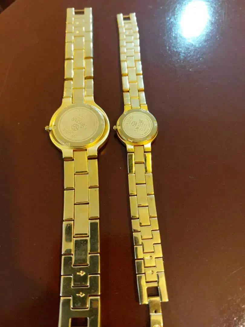 2 عدد ساعت Swistar|ساعت|نوشهر, |دیوار