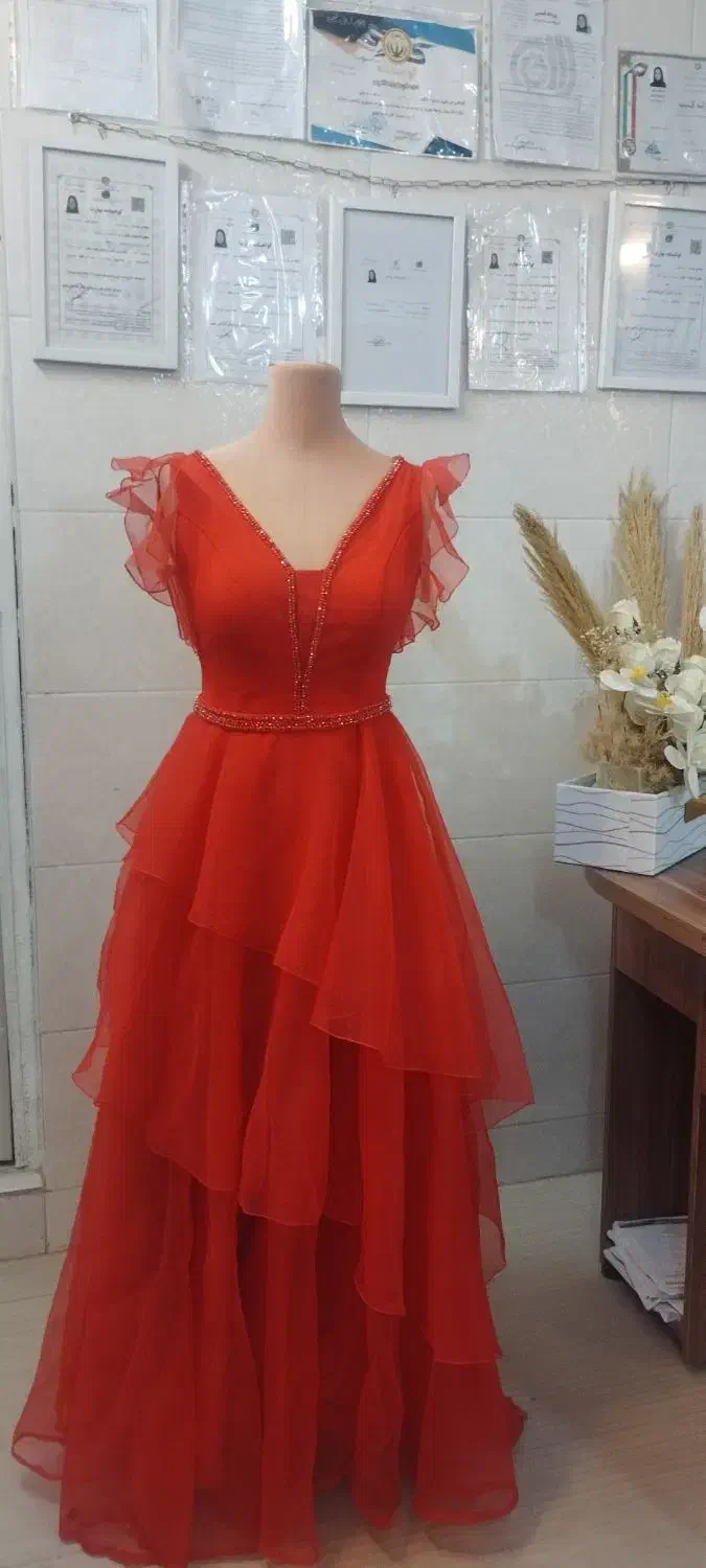 لباس مجلسی شیک|لباس|نیشابور, بنیاد شهید|دیوار