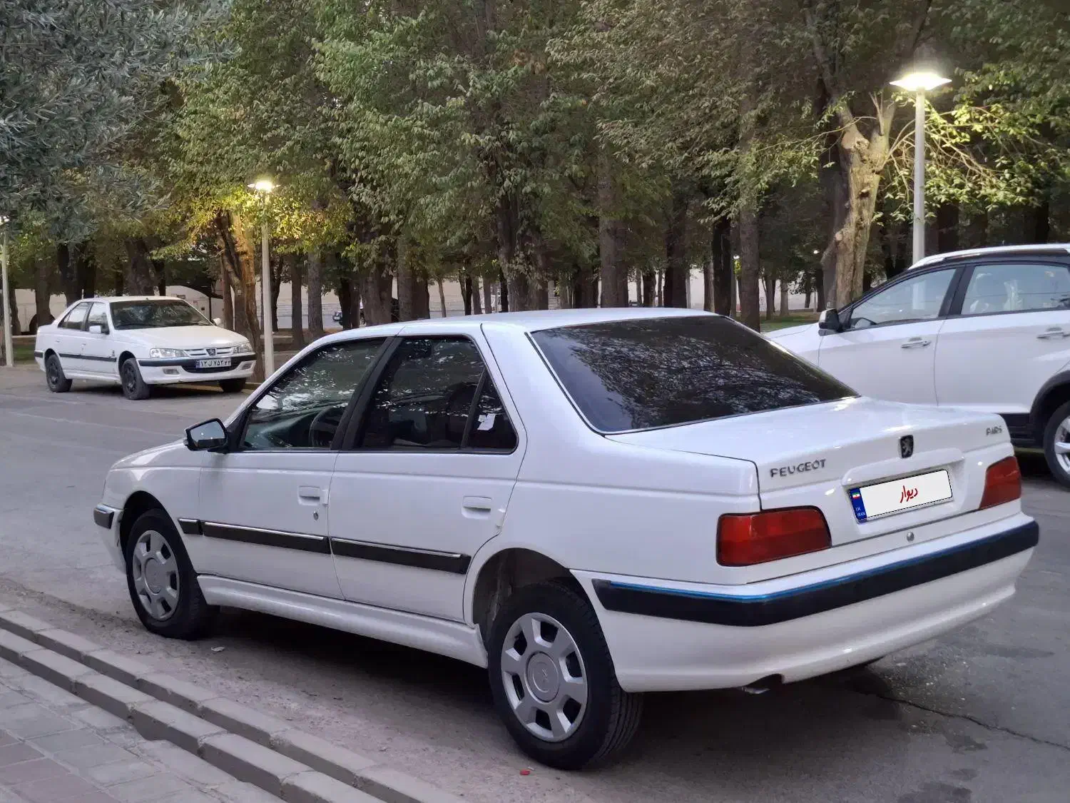 پژو پارس|خودرو سواری و وانت|شاهین‌شهر, خانه کارگر|دیوار