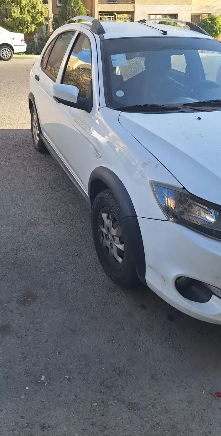 کوییک ۱۴۰۰ معاوضه با لندمارک/ جک j5 اتومات|خودرو سواری و وانت|پرند, فاز ۵|دیوار