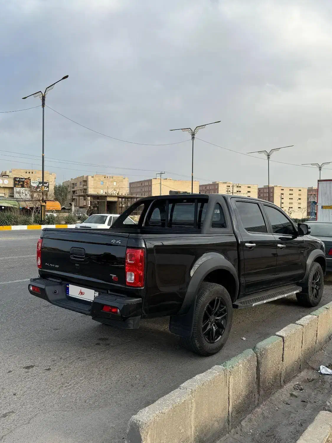 Kmc T8 مدل 1402|خودرو سواری و وانت|ساوه, |دیوار