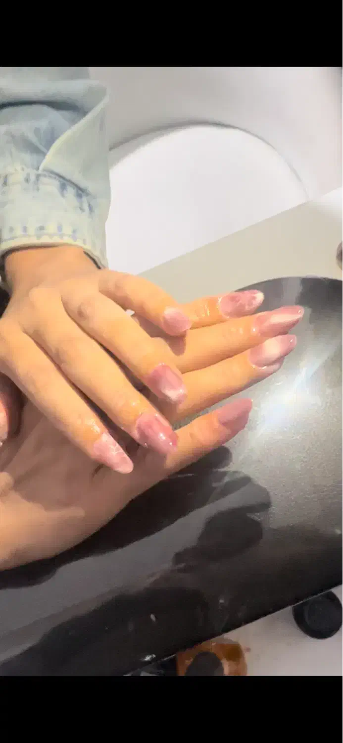 کاشت ناخن ،ترمیم|خدمات آرایشگری و زیبایی|شیراز, معالی‌آباد|دیوار