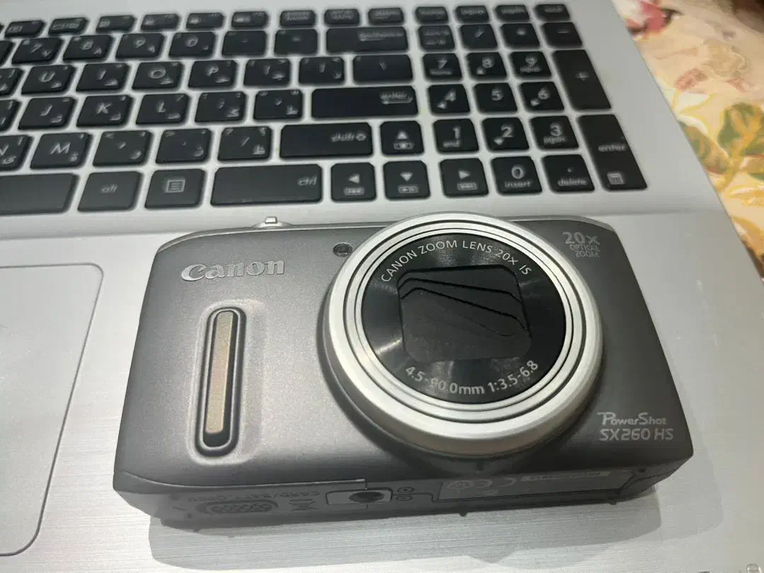 دوربین عکاسی Canon|دوربین عکاسی و فیلمبرداری|شیراز, شهرک گلستان|دیوار