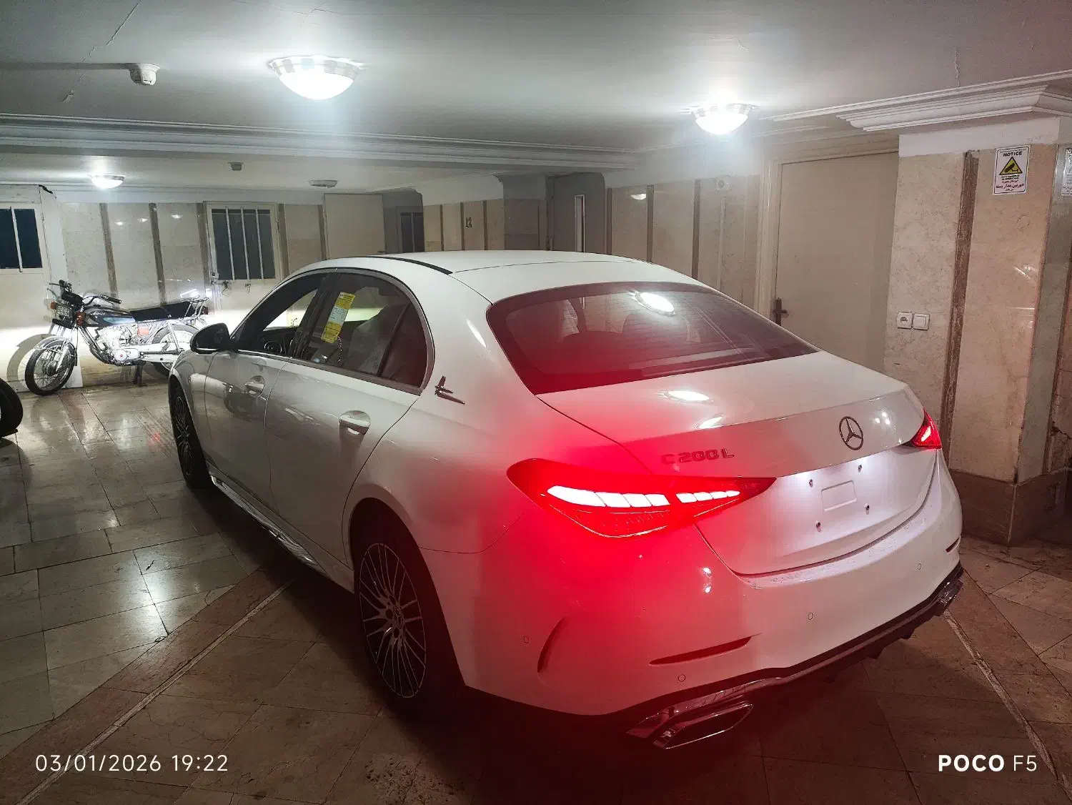 بنز C200L|خودرو سواری و وانت|تهران, فلسطین (میدان انقلاب)|دیوار