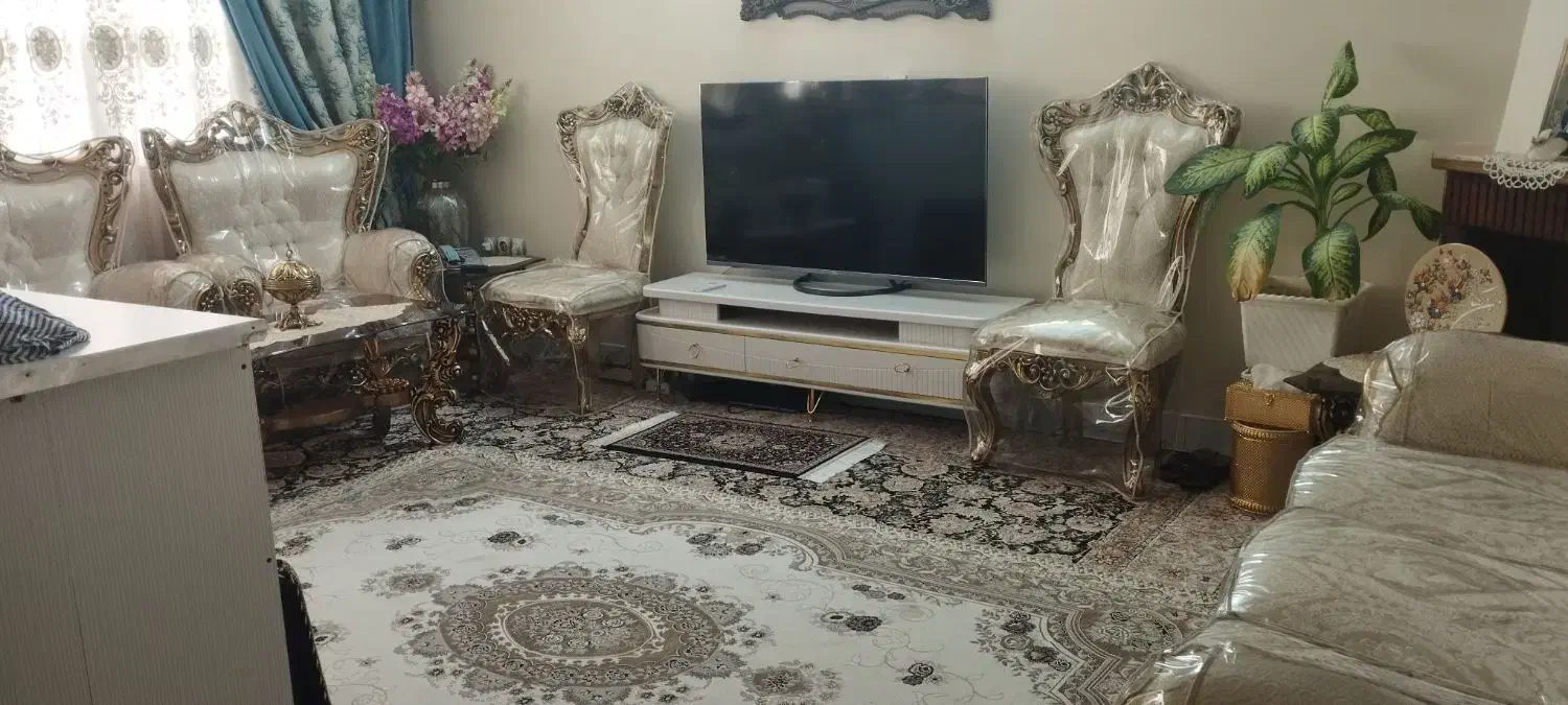 مبل سلطنتی|مبلمان خانگی و میز عسلی|ری, شهرری|دیوار