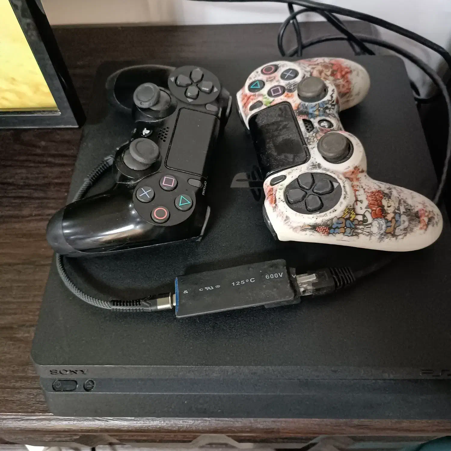 ps4 slim 1tra پلی استیشن ۴ کپی خور ورژن ۱۱|کنسول، بازی ویدئویی و آنلاین|پرند, فاز ۶|دیوار