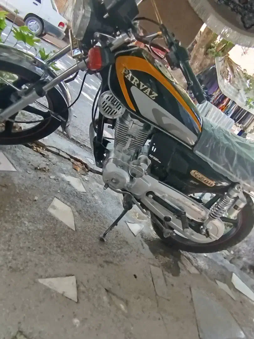 موتور سیکلت مدل 1402|موتورسیکلت|لردگان, |دیوار