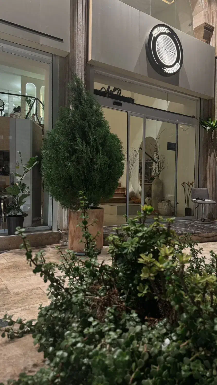 سالندار و کانتر کار متعهد و منظم|استخدام خدمات فروشگاه و رستوران|بندرعباس, |دیوار