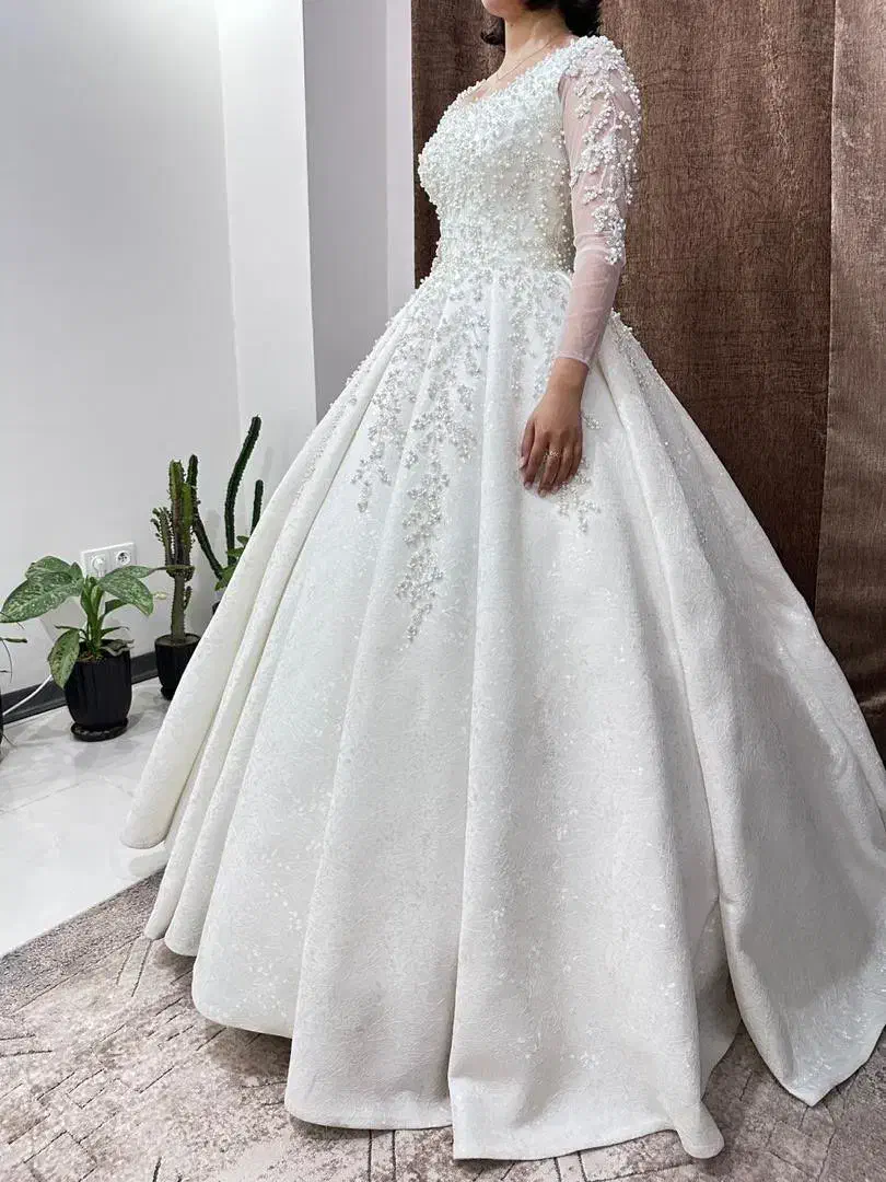 لباس عروس|لباس|پردیس, فاز ۲|دیوار