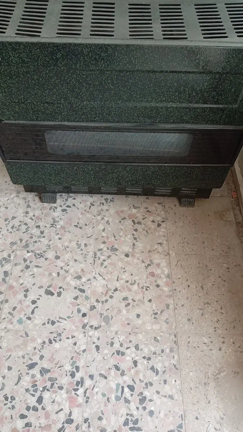 بخاری. گازی. تمیز. و سالم|بخاری، هیتر، شومینه|خوانسار, |دیوار