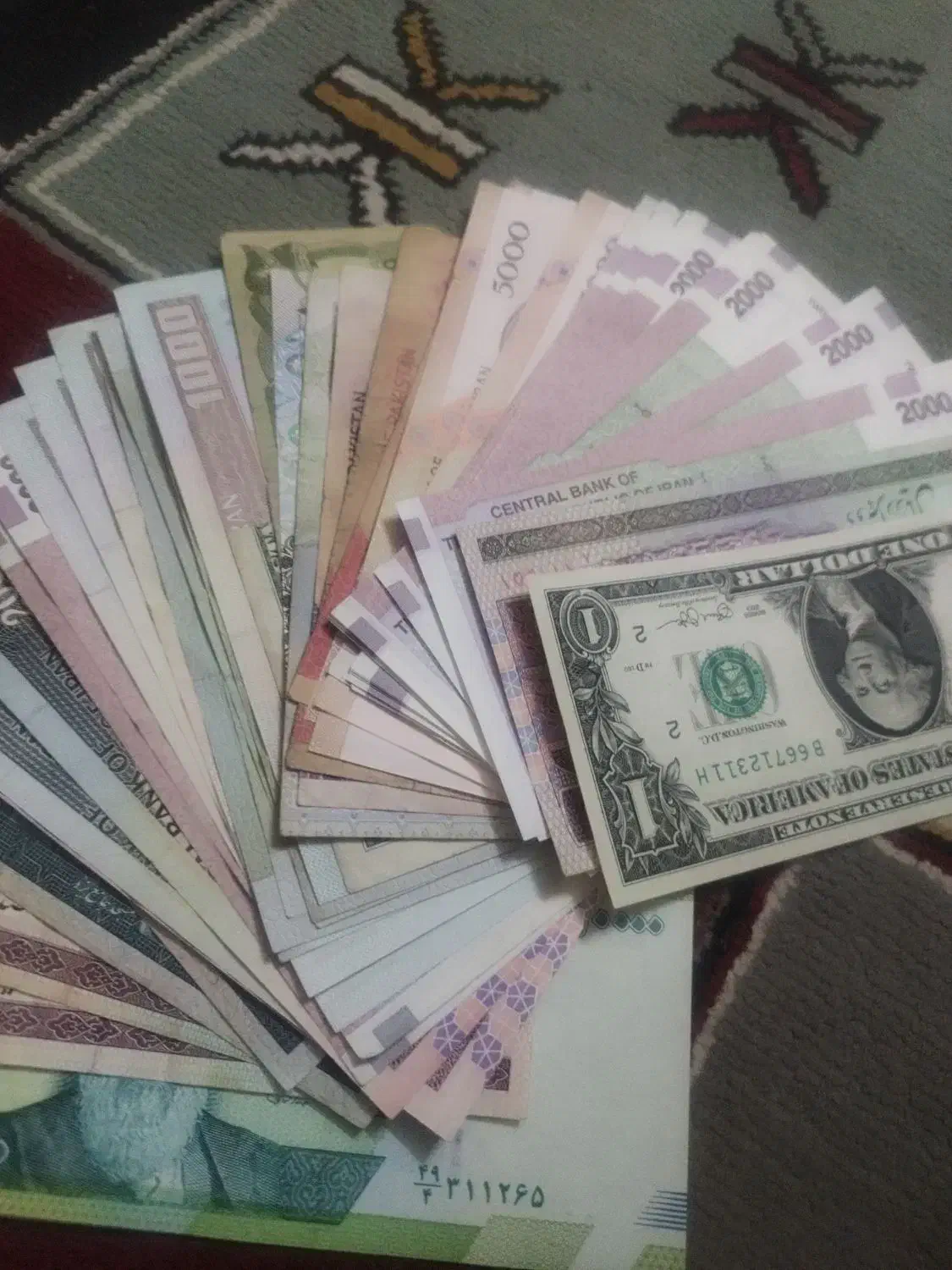 اسکناس و سکه|کلکسیون سکه، تمبر، اسکناس|شیراز, اصلاح‌نژاد|دیوار