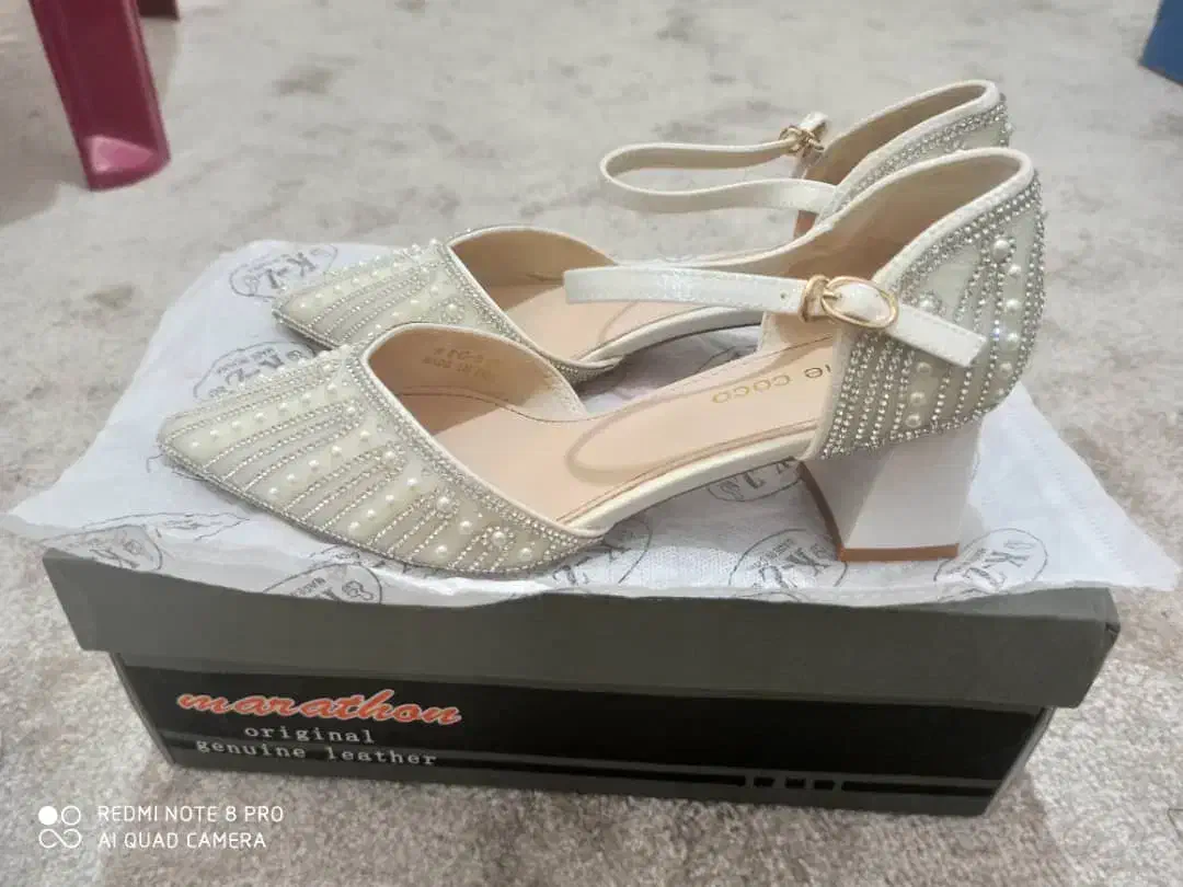 کفش عروس|کیف، کفش، کمربند|میناب, |دیوار