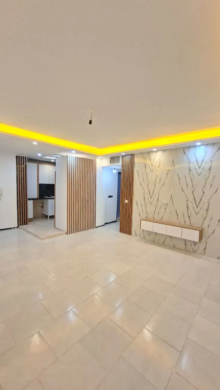 فروش واحد کلید نخورده ۸۰ متری شهر جدید هشتگرد|فروش آپارتمان|هشتگرد, شهرک آرتیمان|دیوار