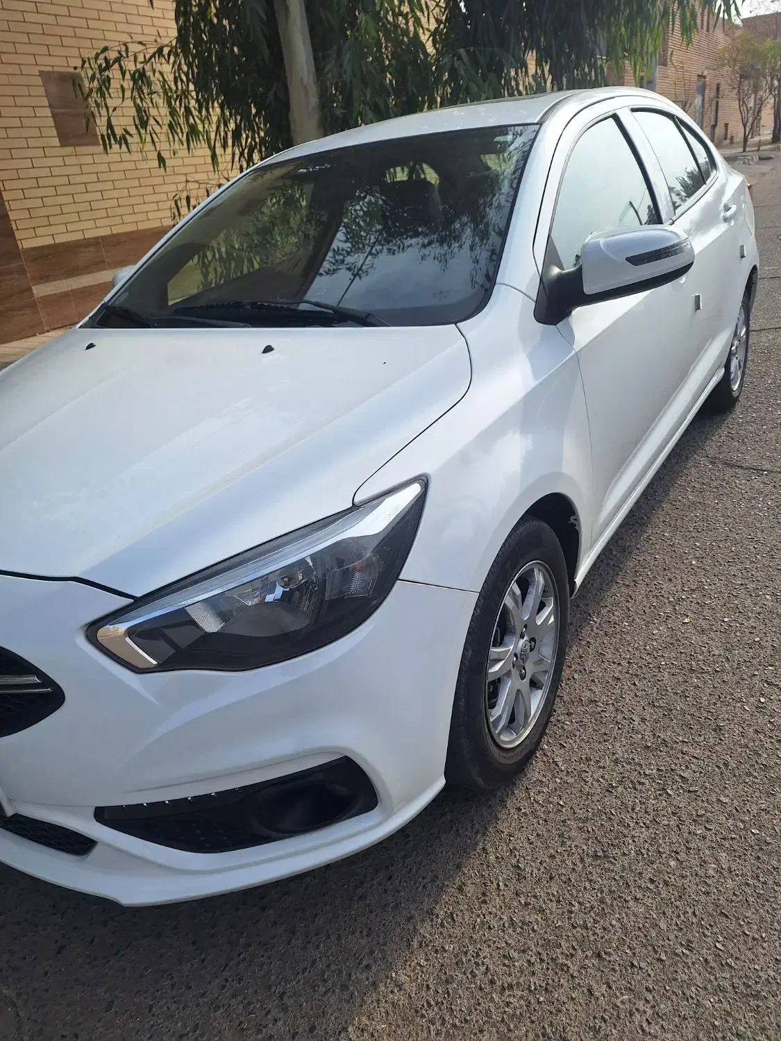 شاهین سانروف دار 403 با گارانتی|خودرو سواری و وانت|کاشان, الغدیر|دیوار