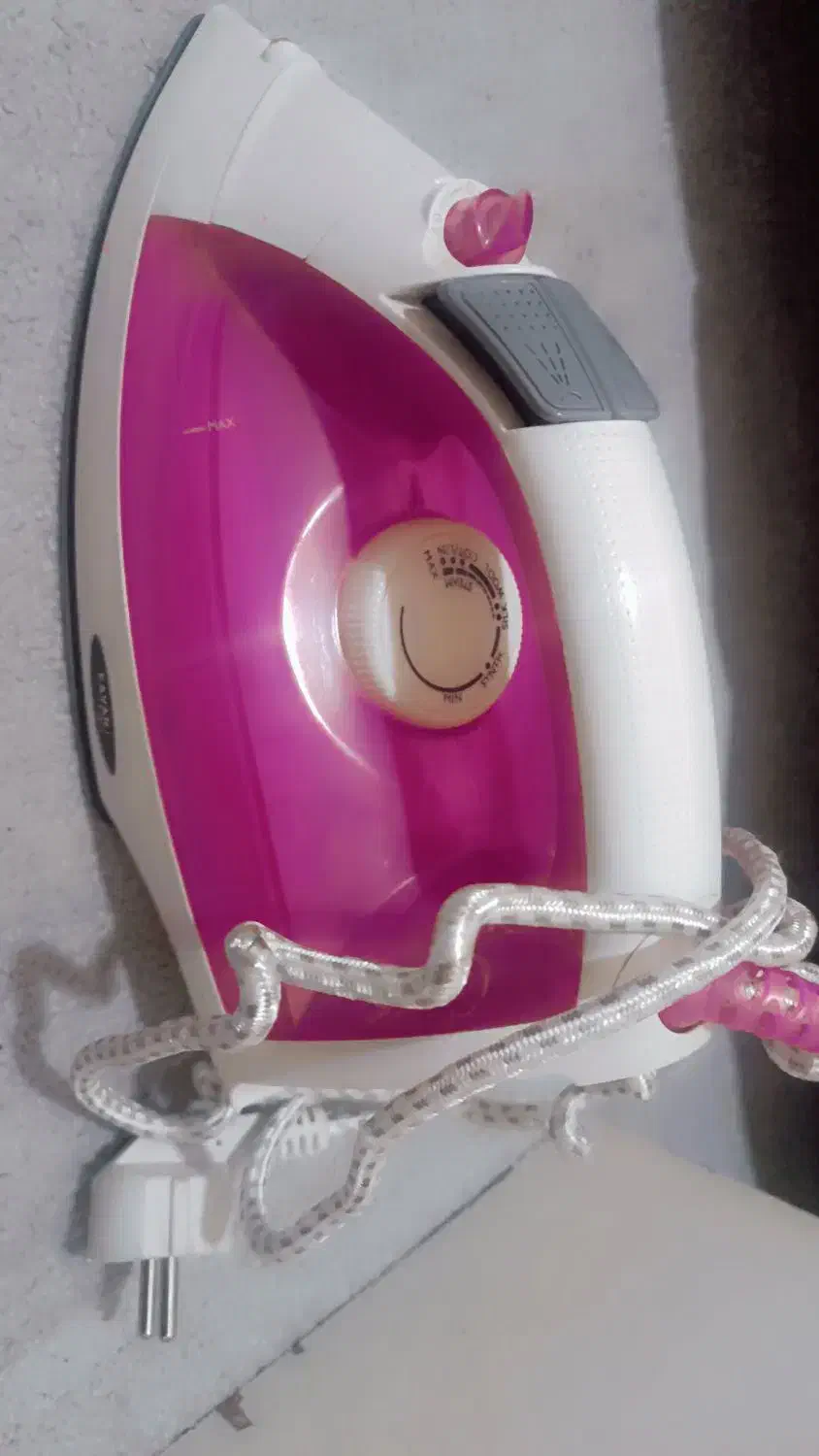 اتو برفی سالم و بدون ایراد|اتو و لوازم اتو|خوی, |دیوار