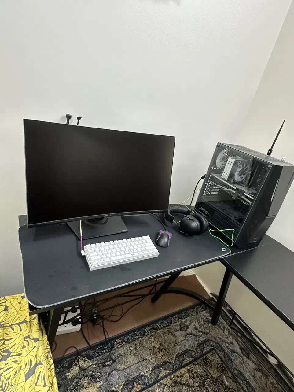 میز ال سایز بزرگ|میز تحریر و کامپیوتر|قم, شهرک امام حسن|دیوار