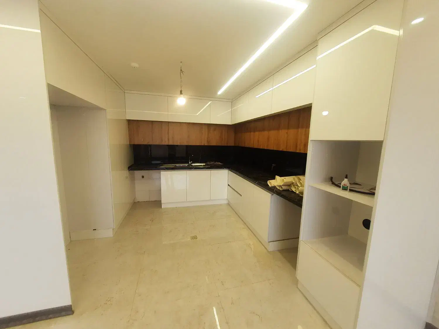 اپارتمان طبقه ی دوم نوساز|فروش آپارتمان|اصفهان, عسگریه|دیوار